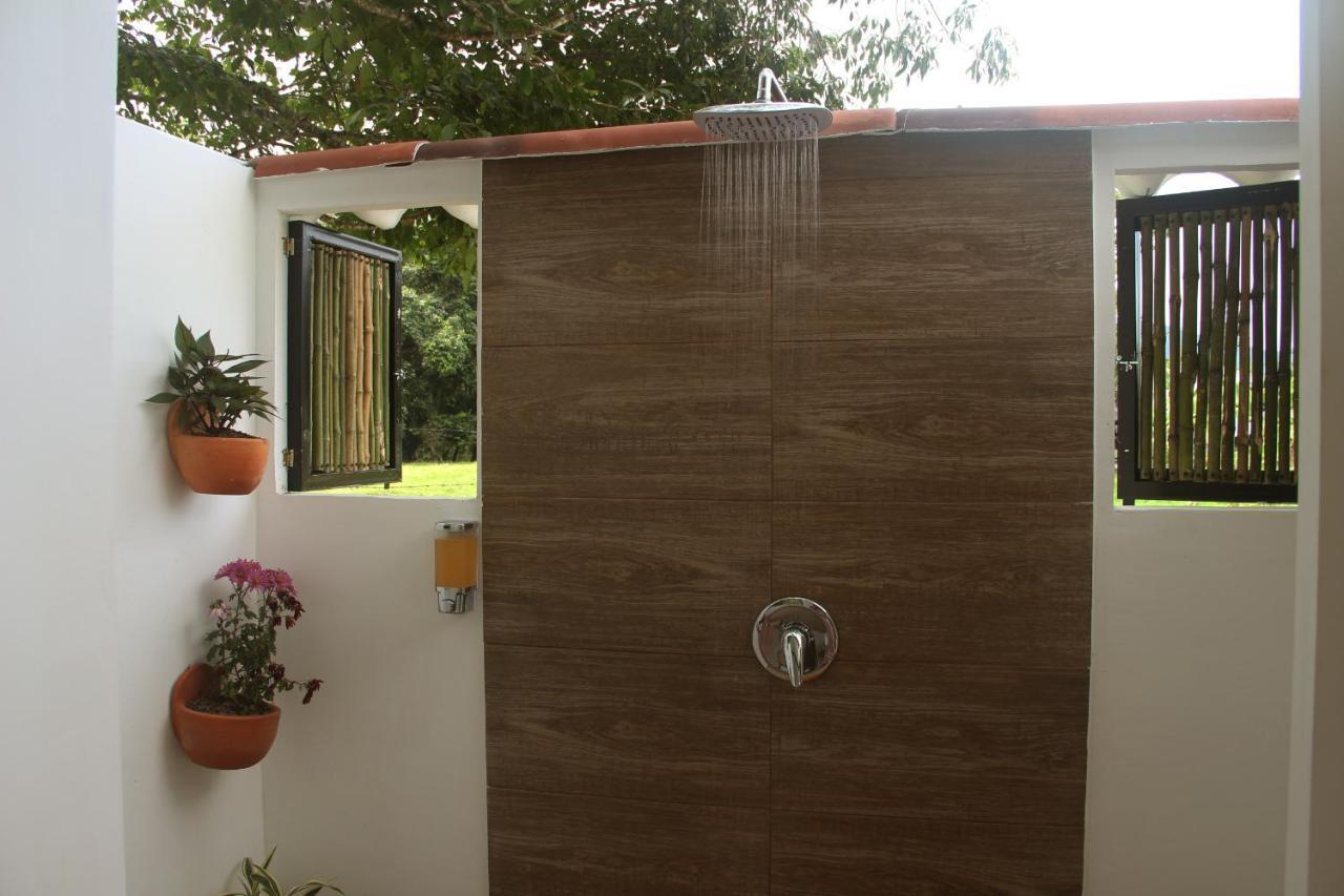 San Juan De Los Guayabos Guaduas Exterior foto